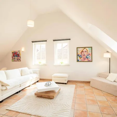 Stylish In Bad Sobernheim, Wifi, Parking Und Nespresso 아파트 바트소베른하임