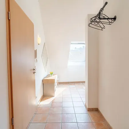 아파트 Stylish In Bad Sobernheim, Wifi, Parking Und Nespresso 바트소베른하임