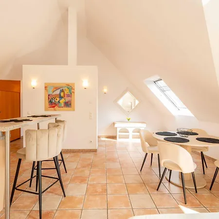 Stylish In Bad Sobernheim, Wifi, Parking Und Nespresso 아파트 바트소베른하임
