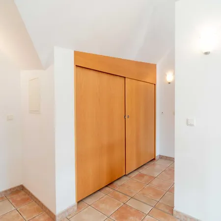 Stylish In Bad Sobernheim, Wifi, Parking Und Nespresso 아파트