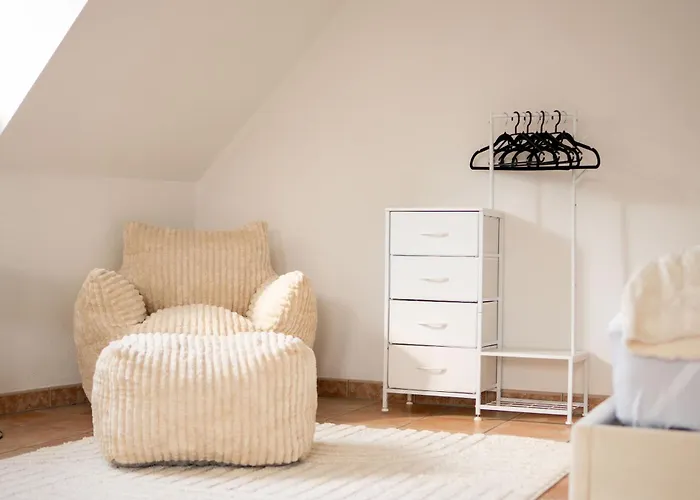아파트 Stylish In Bad Sobernheim, Wifi, Parking Und Nespresso 바트소베른하임